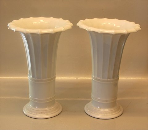 Royal Copenhagen RC White Hetsch Vase 26.5 cm