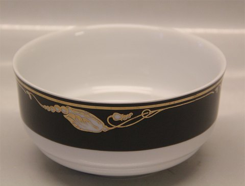 Magnolia Black Royal Copenhagen  
577 Round bowl 1 l / 8 x 16 cm
