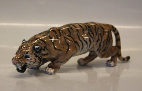 Royal Copenhagen figurine 4643 RC Tiger 7.5 x 21 cm Jeanne Grut