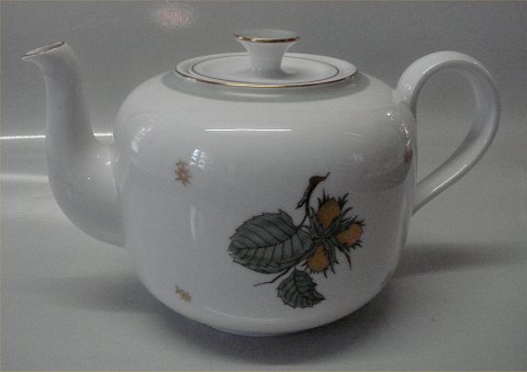 B&G Hazelnut (Elsinore) 239 Tea pot 15 x26 cm
