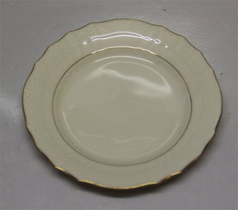 1626-878 Plate, flat (615)  15.5 cm / 5 9/10"  Curved #878 Cream with gold rim 
Royal Copenhagen Tableware 
