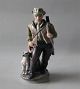 Dahl Jensen figurine
1373 Hunter with gundog (Helge Dorlit) 24 cm