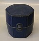 B&G Art Pottery B&G 5814 6-sided Blue Box Lisa Enquist 12 x 12 cm
