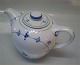 B&G Blue Traditional -  tableware Hotel
1055 Tea Pot Medium (822)
