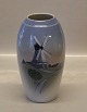 B&G Porcelain B&G 1302-6251 Vase with old Mill 18.5 cm