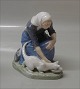 Royal Copenhagen figurine 1012 RC Woman feeding Cat