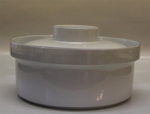 Blue Line 2941 Large bowl - Tureen with lid 14.5 x 23.5 cm Aluminia Copenhagen 
Faience