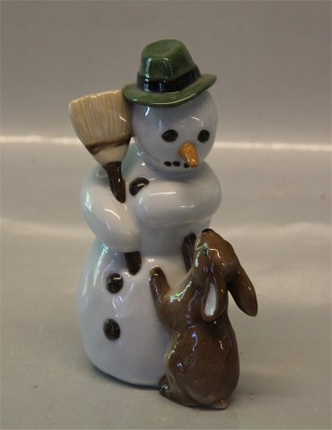 Royal Copenhagen figurine 0017 RC Snowman, Father with broom and hare, Winther 
series figurine 14 cm (1249017) Allan Therkelsen