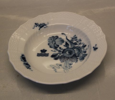 Danish Porcelain Blue Flower curved Tableware 1619-10 Small deep plate 14 cm 
(601)