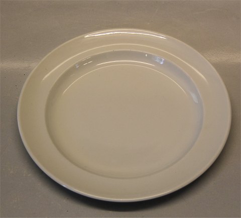White Pot  6294 Plate, flat 21 cm (621)
 Design Grethe Meyer Royal Copenhagen Porcelain