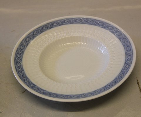 1212-11518 Small deep plate 15.8 cm Royal Copenhagen Blue Fan Dinnerware