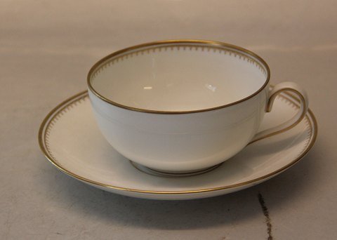 108 a Smaller Tea cup 4.7 x 9 cm and saucer 14.2 cm  B&G Menuet