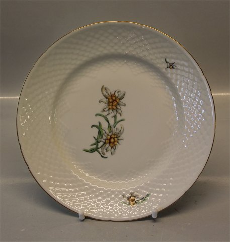 026 Plate 21.5 cm (326) Mimer B&G Cream porcelain Edelweiss flower, gold rim, 
form 356
