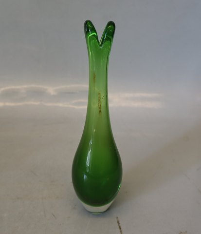 Vase Holmegaard 21 cm mouth-blown green glass In complete and fine condition