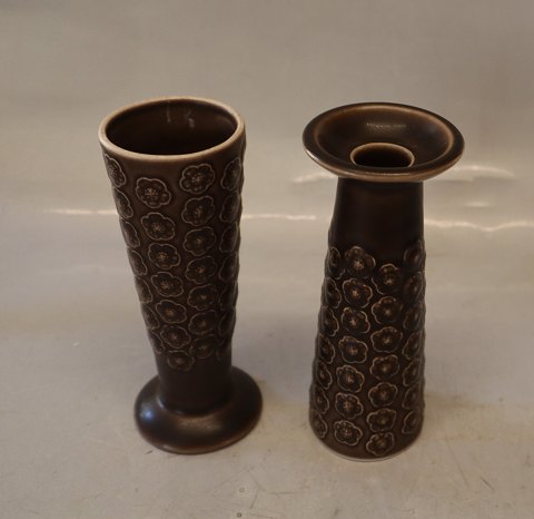 503 Candlestick / Vase 15 cm Umbra Brown Azur Nissen Kronjyden B&G Quistgaard  
Stoneware