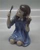 Dahl Jensen figurine
1351 "Lene" Girl with mirror (Borge Jorgensen) 11 cm