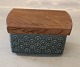 Azur Nissen Kronjyden B&G Quistgaard  Stoneware 582 Butter box with lid 8.5 x 13 
x 10 cm
